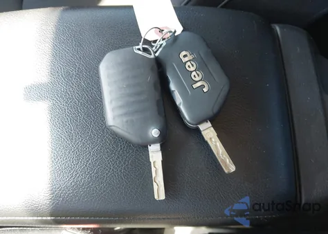 2022 Jeep Gladiator Willys Sport 4X4 z USA, uszkodzony, nr VIN 1C6HJTAG7NL135681